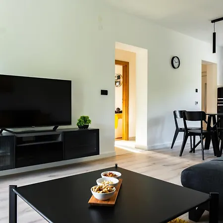 Lumos - Free Private Parking