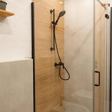 Διαμέρισμα Lumos - Free Private Parking